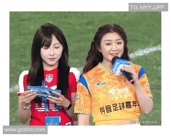 足球明星与古诗词的完美结合展现运动之美与文化之韵