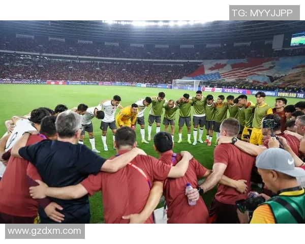 足球明星因伤缺阵的骨折名单揭晓影响赛事的关键球员一览 足球明星因伤缺阵的骨折名单揭晓影响赛事的关键球员一览