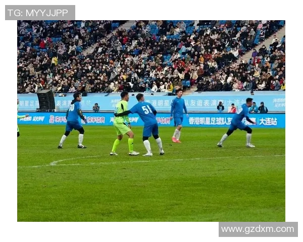 足球明星庆祝姿势的精彩瞬间回顾与分析,展现他们的激情与个性 足球明星庆祝姿势的精彩瞬间回顾与分析,展现他们的激情与个性